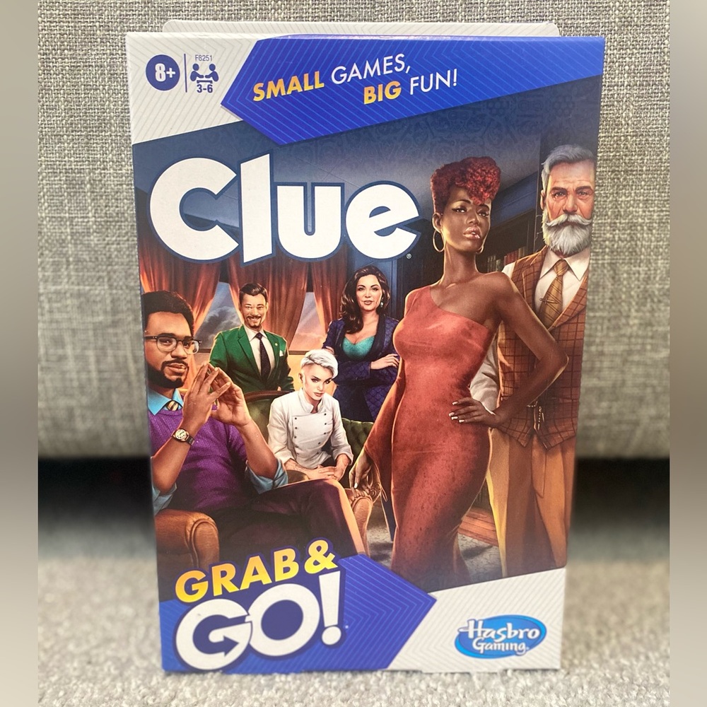 Hasbro Clue Grab & Go Game